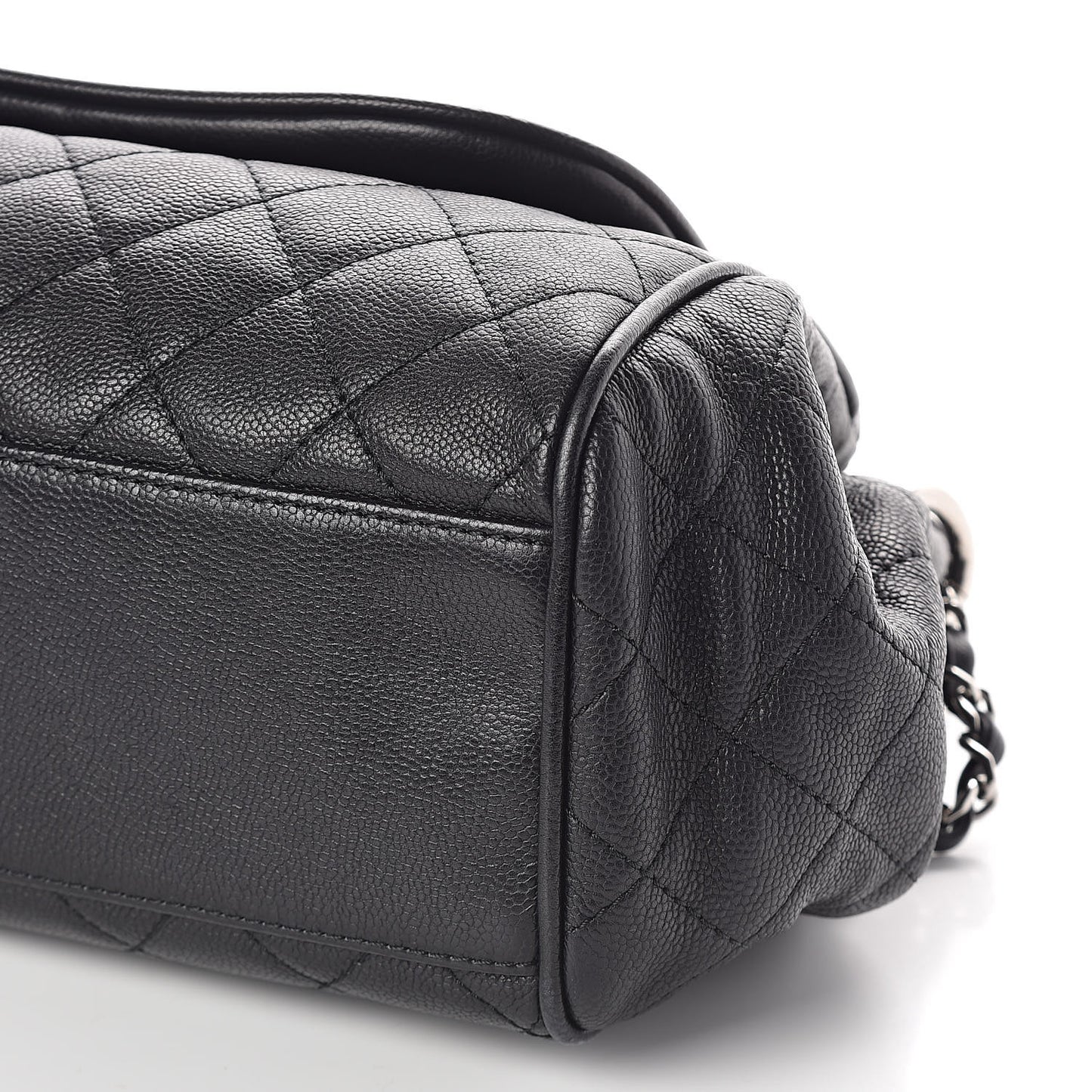 Caviar Quilted Timeless Accordion Flap Black
