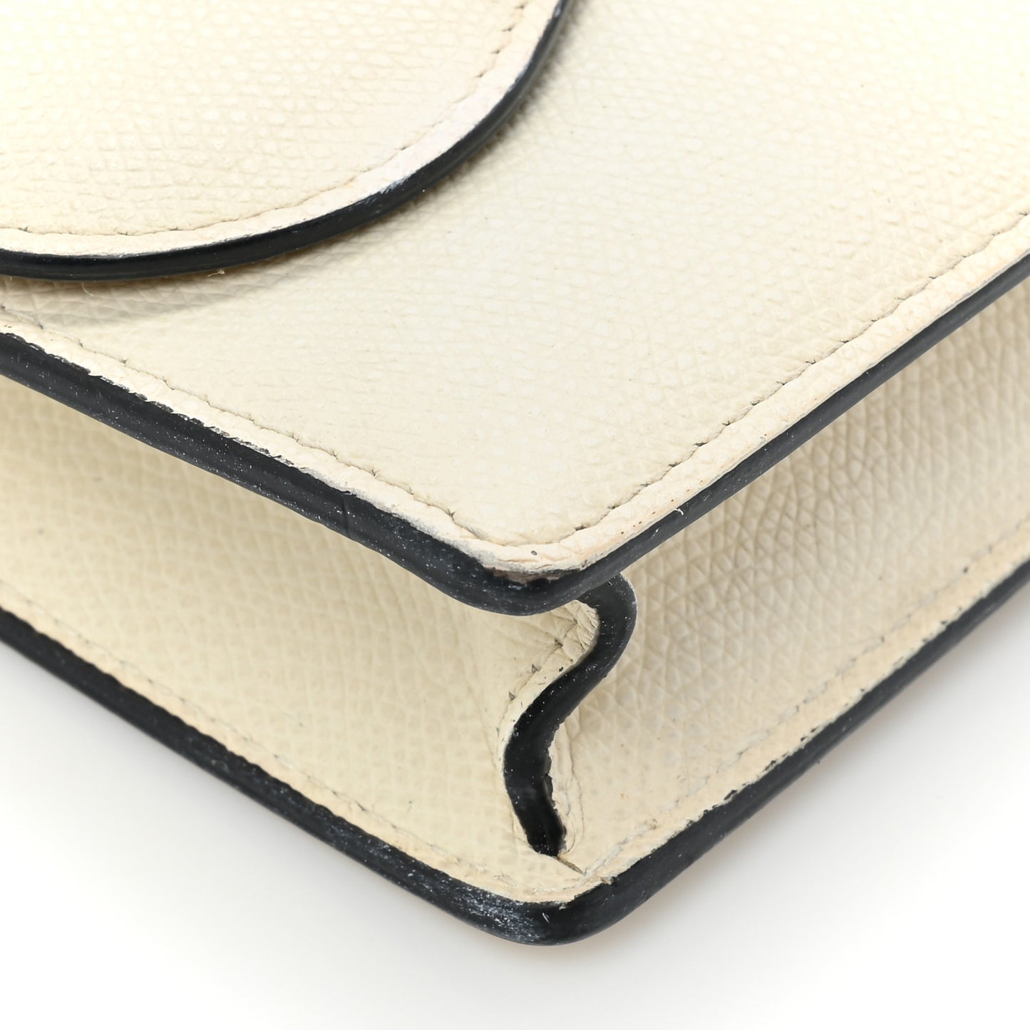 Grained Calfskin Saddle Chain Pouch Off White