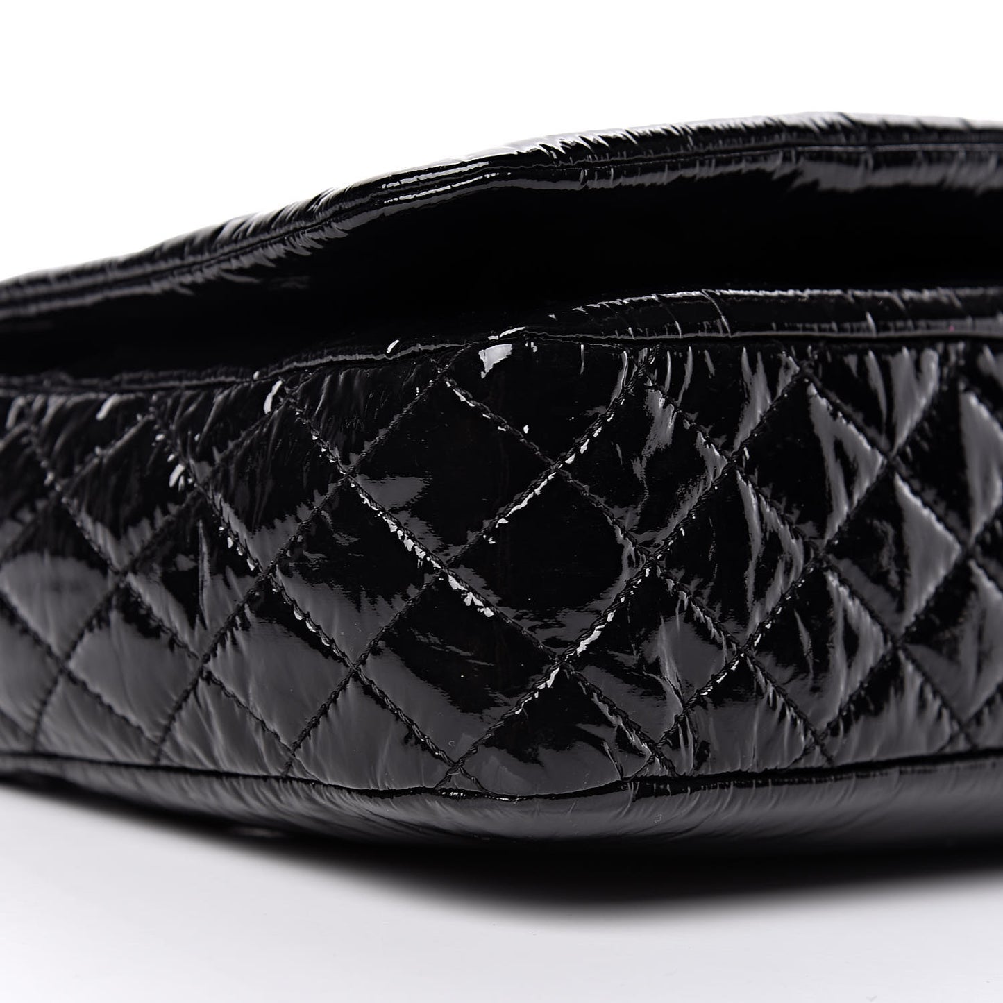 Vinyl Medium Rock and Chain Flap Black