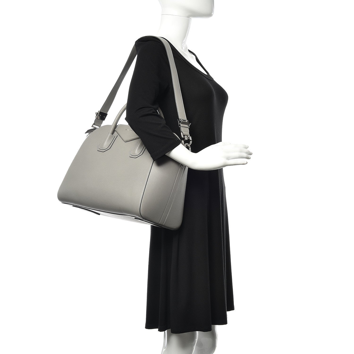Givenchy Sugar Goatskin Medium Antigona Pearl Grey 2 of 12