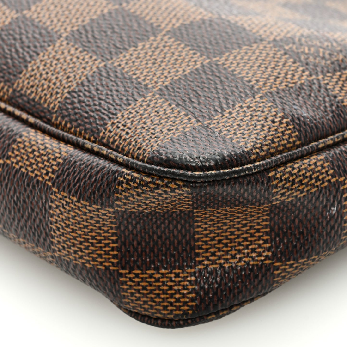 Damier Ebene Pochette Accessories