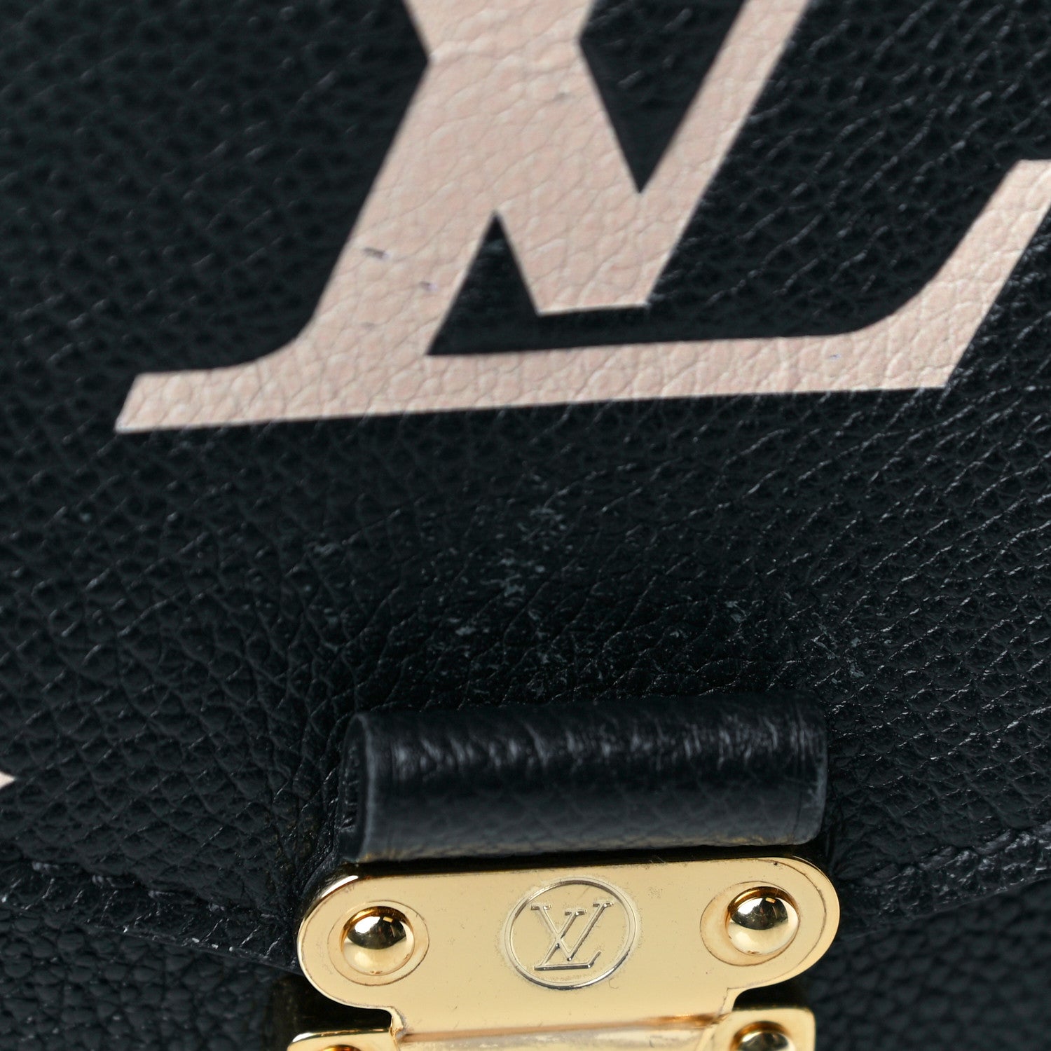 Louis Vuitton Empreinte Monogram Giant Pochette Metis Black Beige 13 of 16