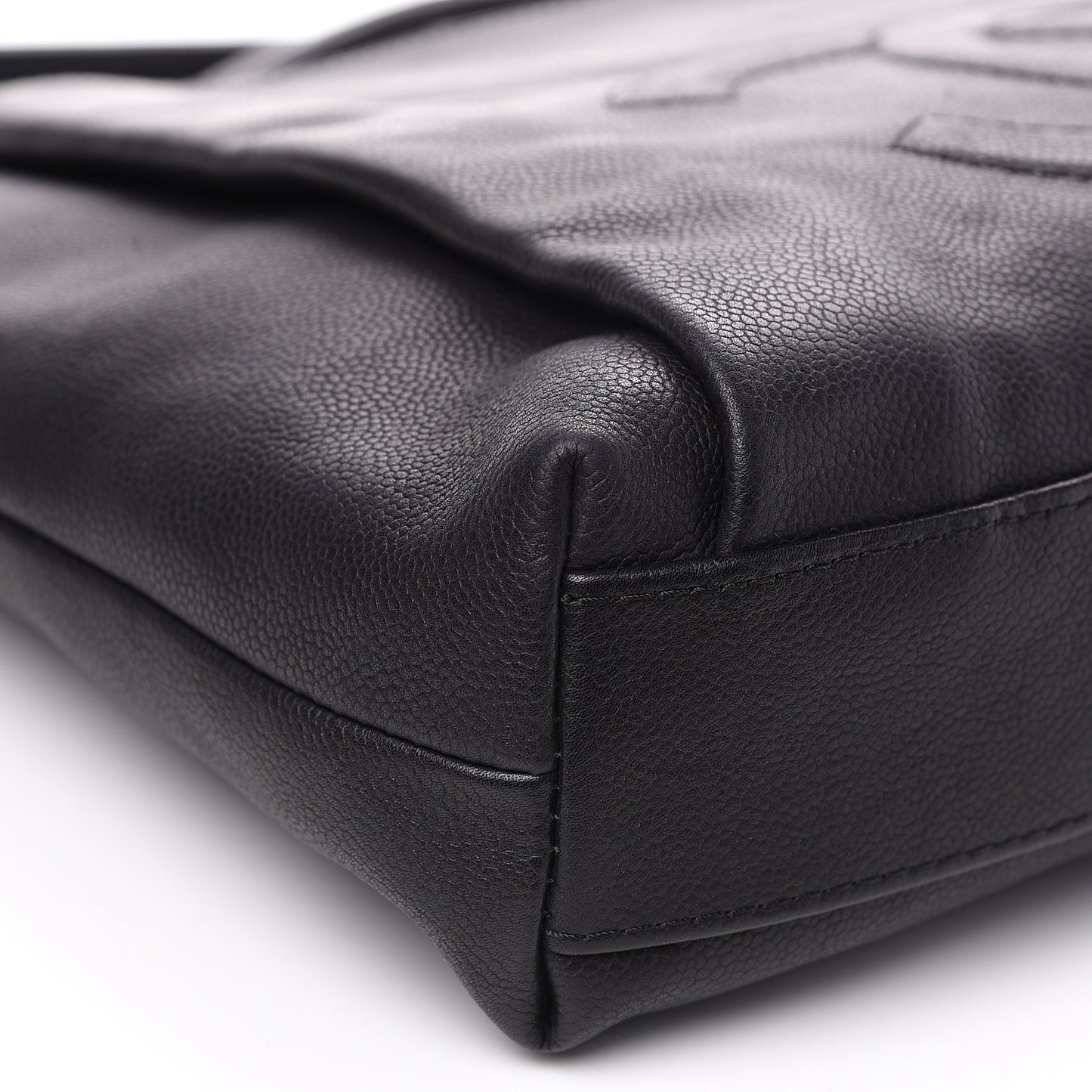 Caviar Large CC Tuck Tote Black