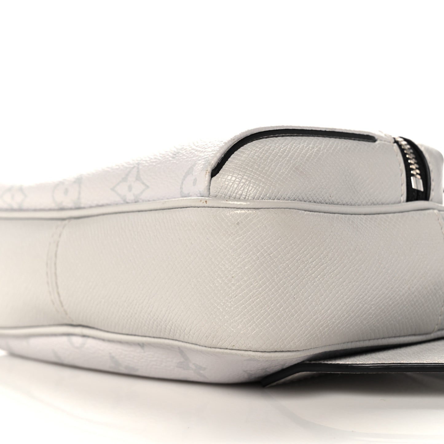 Taiga Monogram Outdoor Bumbag White