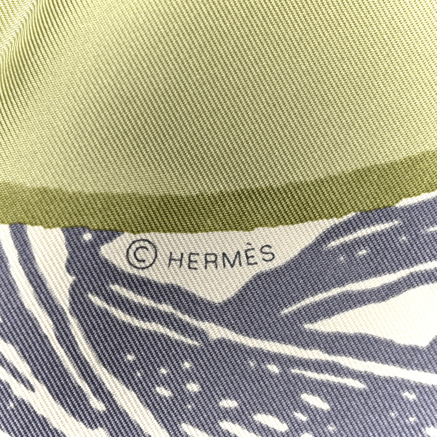 Hermes Silk Cavalier En Formes Scarf 90 JH Vert Amanda Jaune 5 of 6