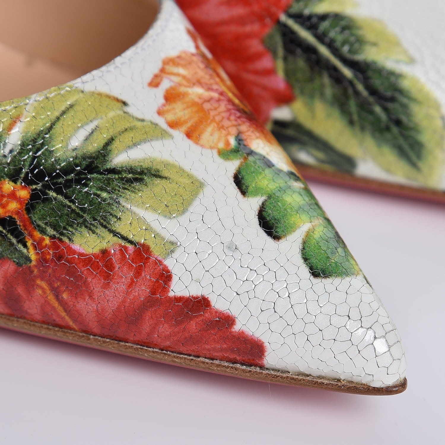 Christian Louboutin Crackled Calfskin Hawaii Print So Kate 120 Pumps 39.5 White Multi 12 of 13