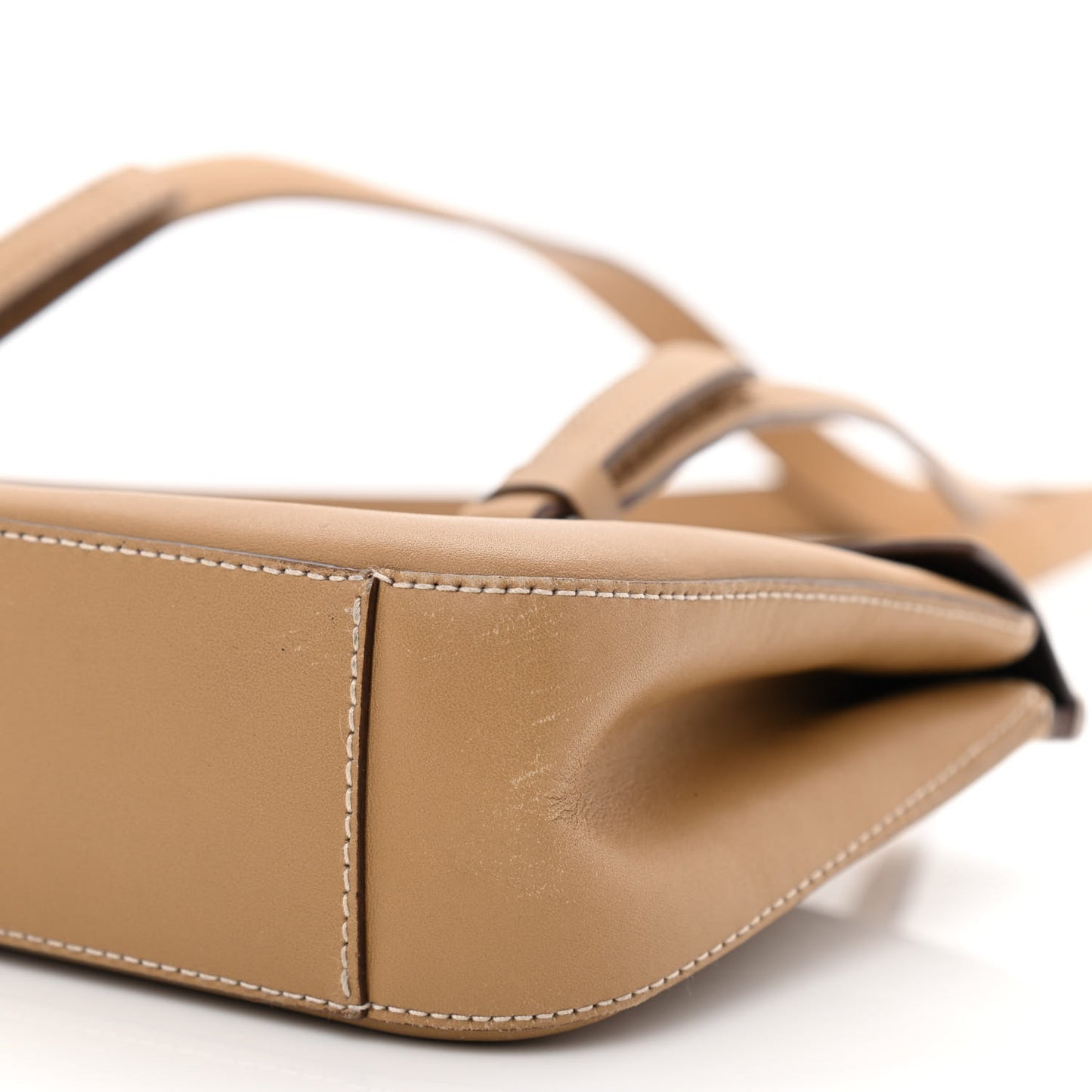 Calfskin Shoulder Bag Sabbia