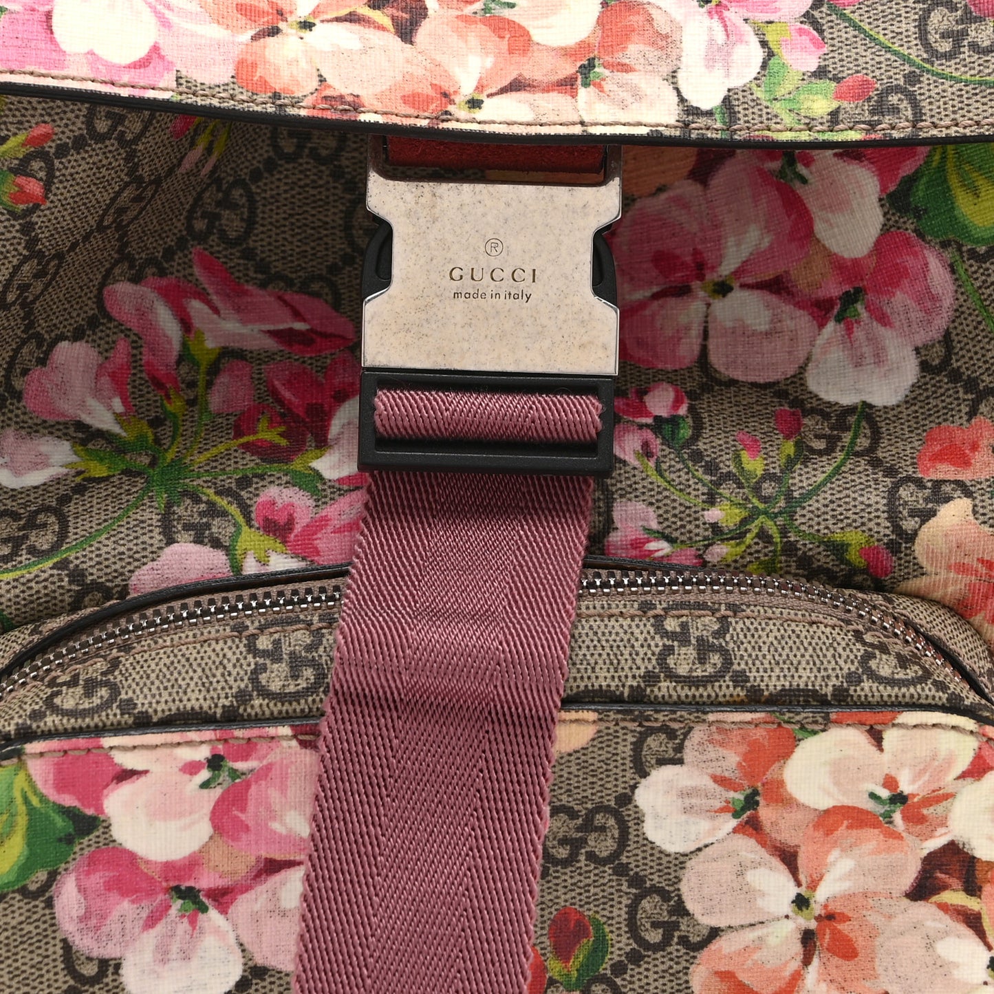 GG Supreme Monogram Blooms Small Single Buckle Backpack Beige Multicolor Dry Rose