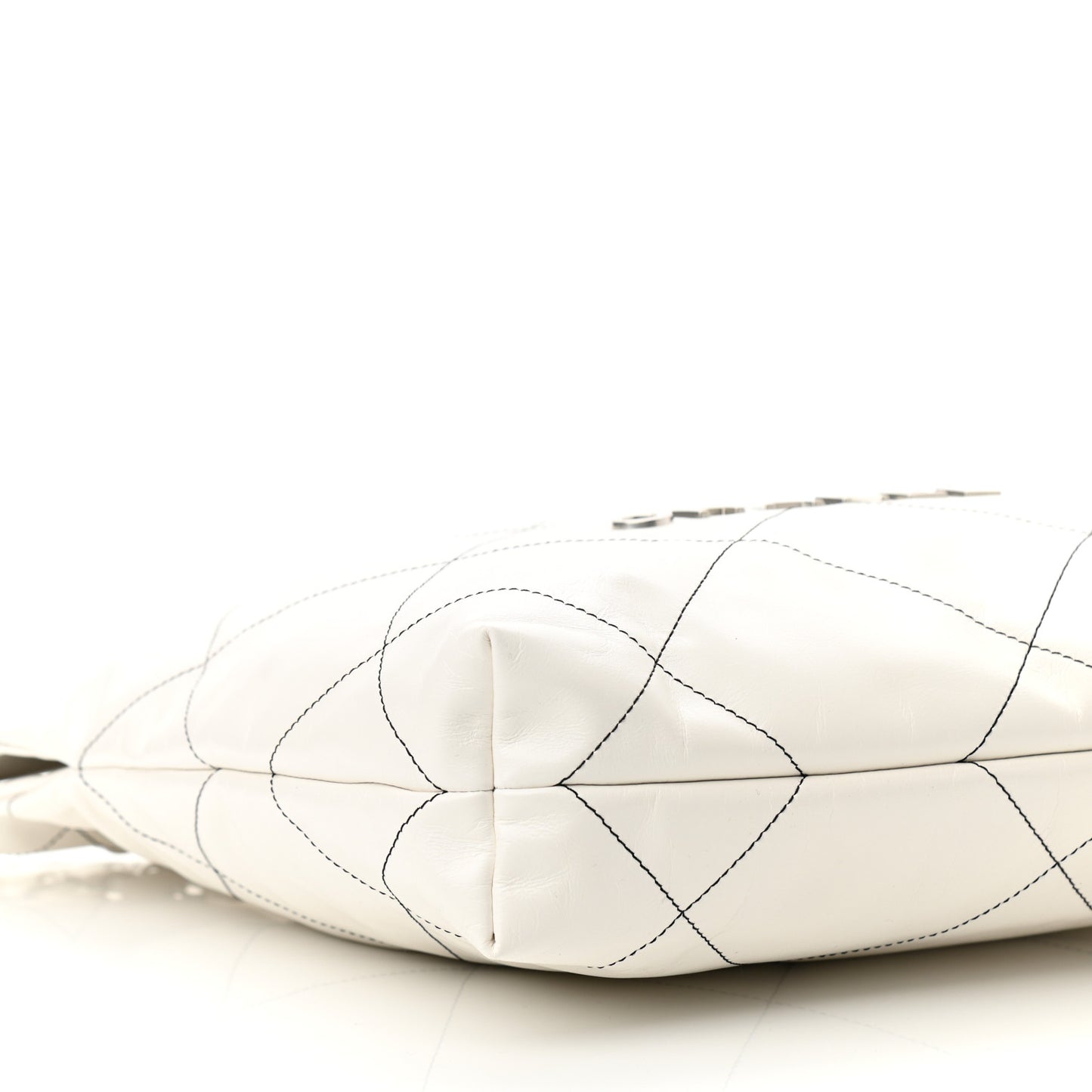 Shiny Calfskin Quilted Small Chanel 22 White