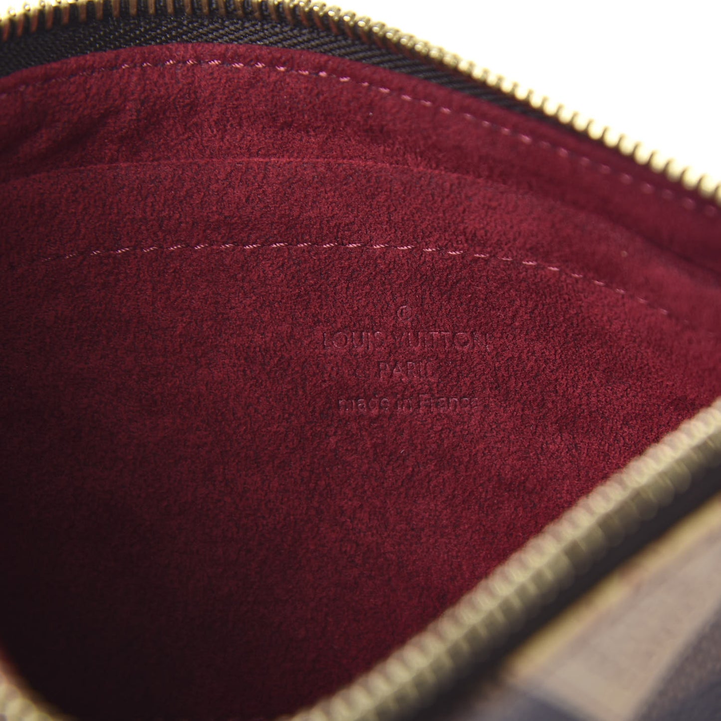 Damier Ebene Trunks Labels Pochette Milla MM