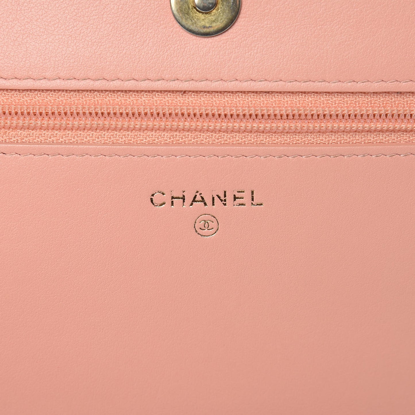Caviar Quilted Boy Wallet On Chain WOC Light Pink