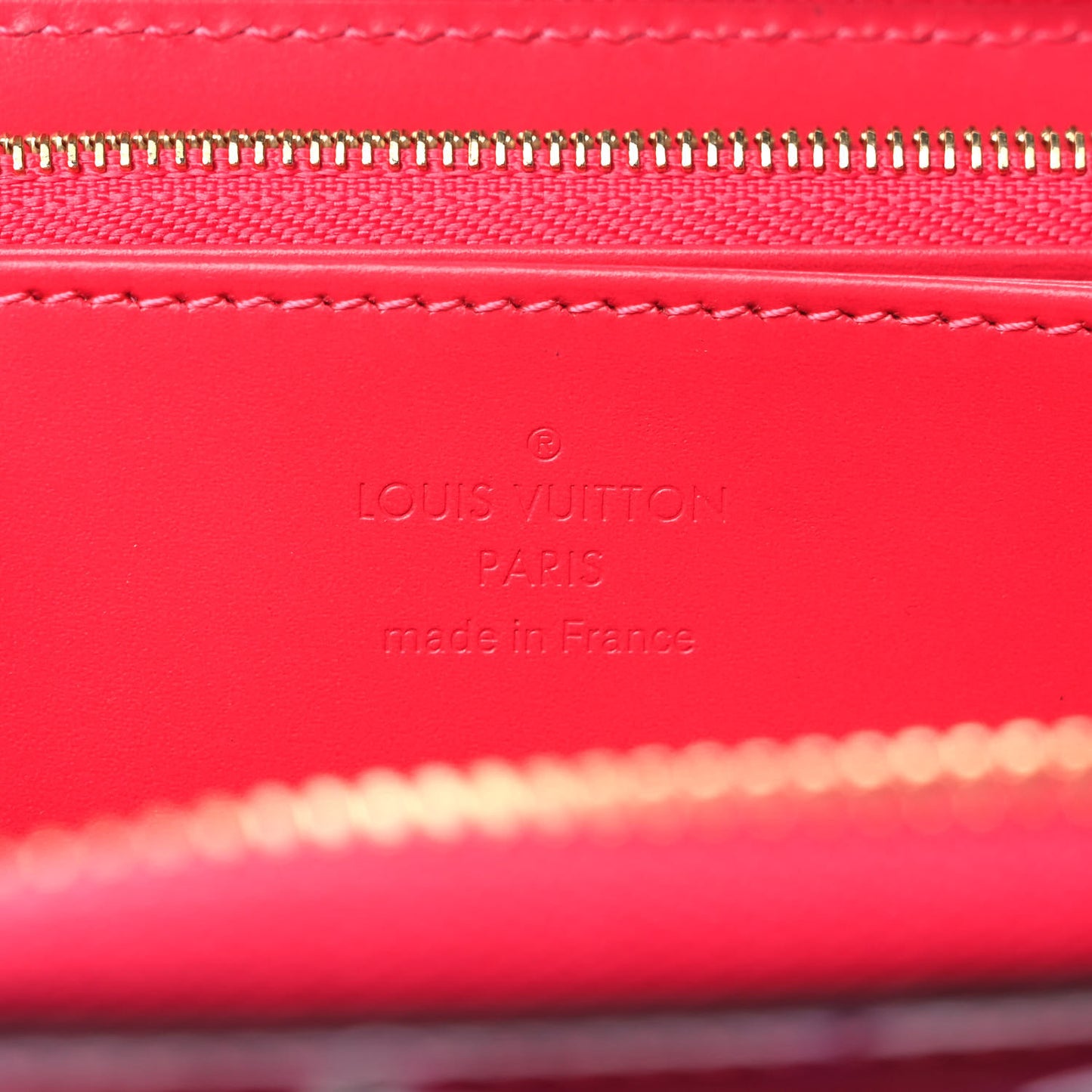 Vernis Valentine Zippy Wallet Fuchsia Neon