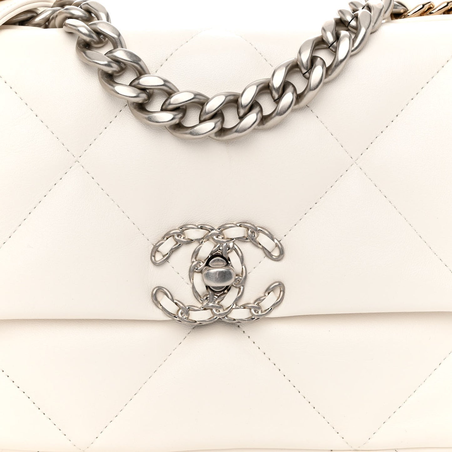 Lambskin Quilted Medium Chanel 19 Flap White