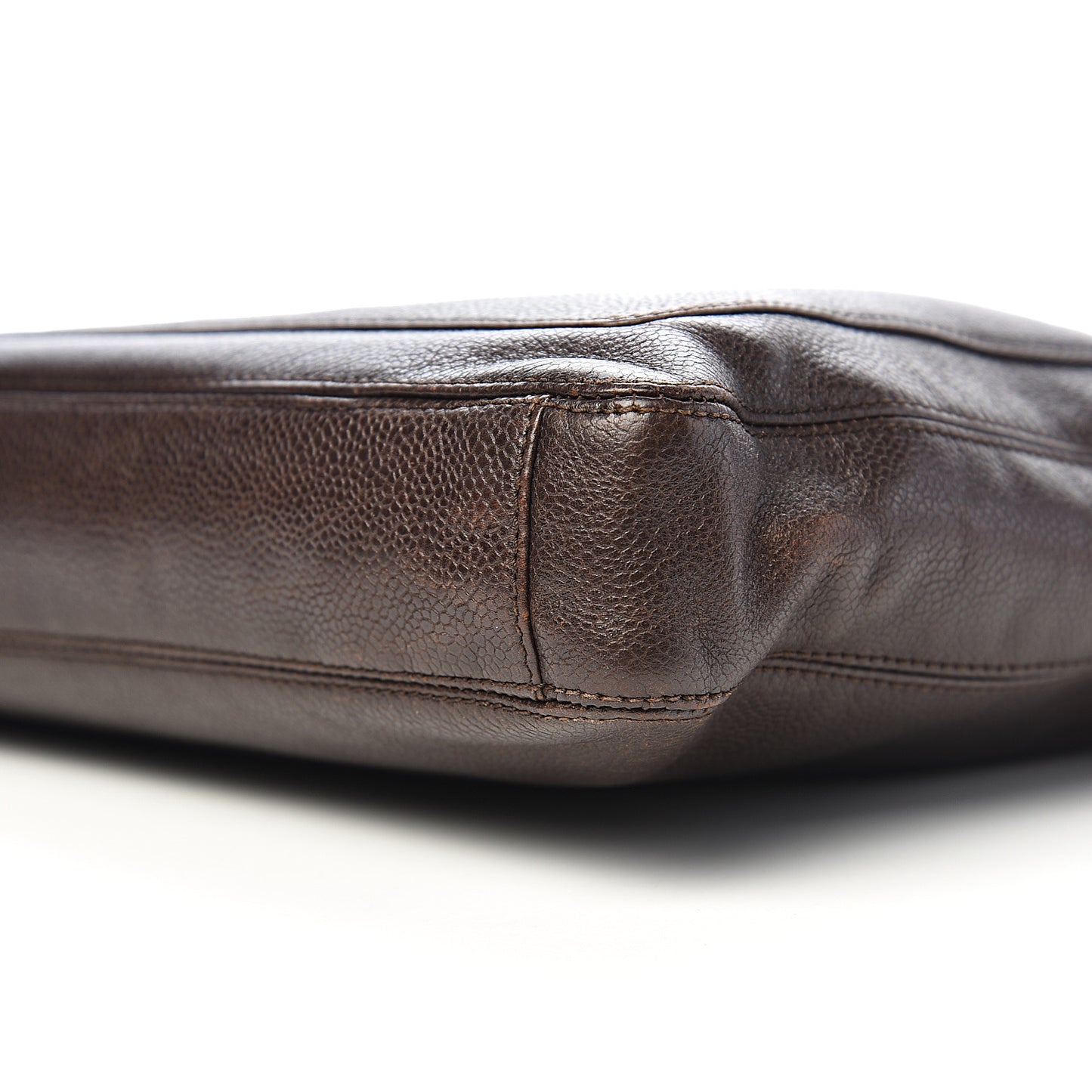 Caviar Shoulder Bag Brown