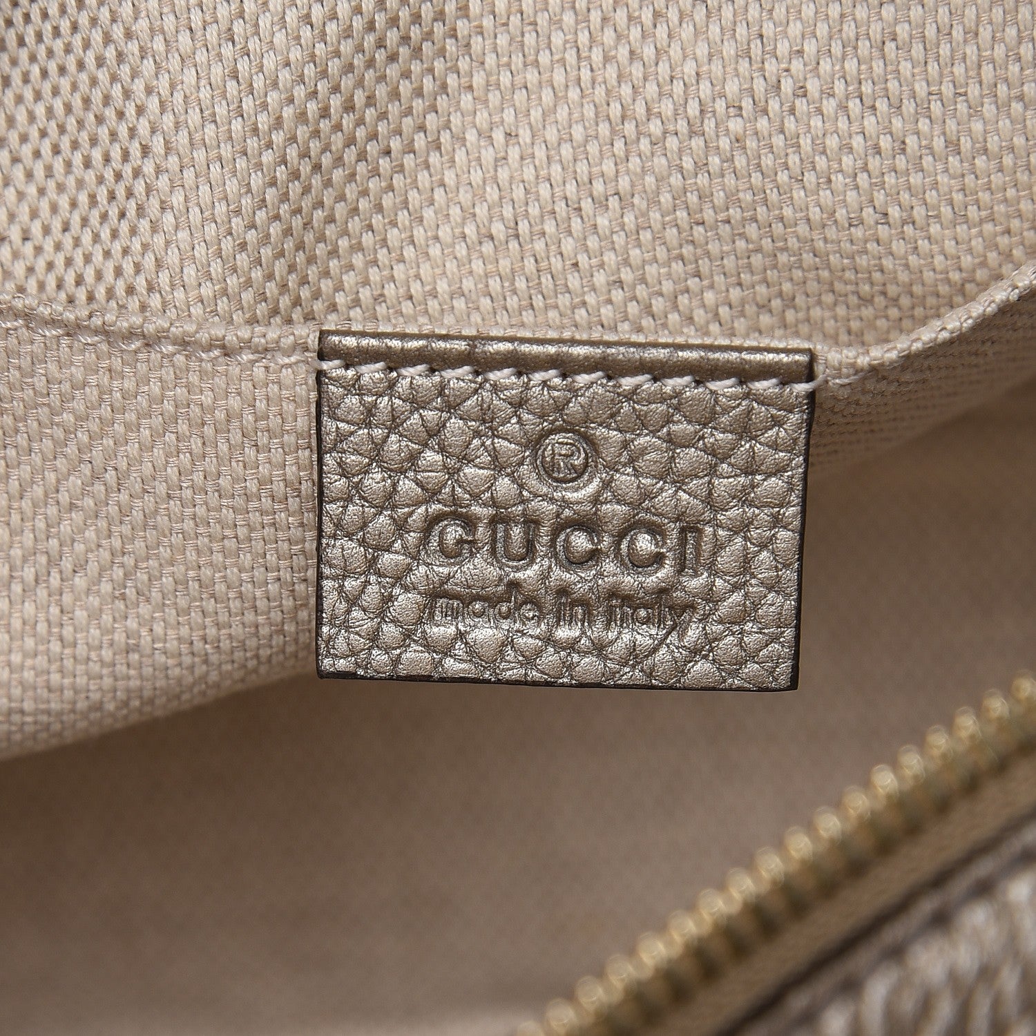 Gucci Metallic Pebbled Calfskin Small Soho Disco Bag Golden Beige 6 of 7