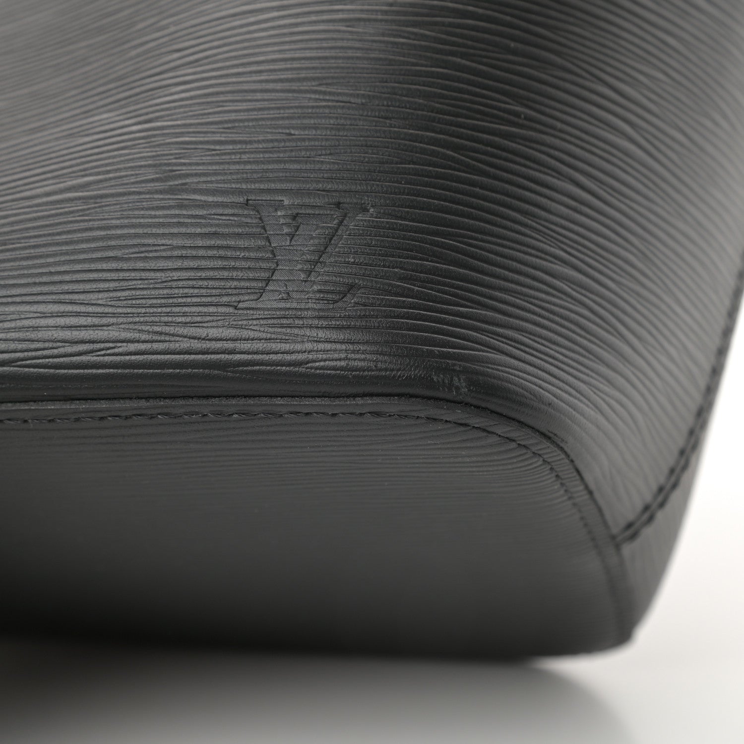 Louis Vuitton Epi Neverfull MM Black 11 of 11