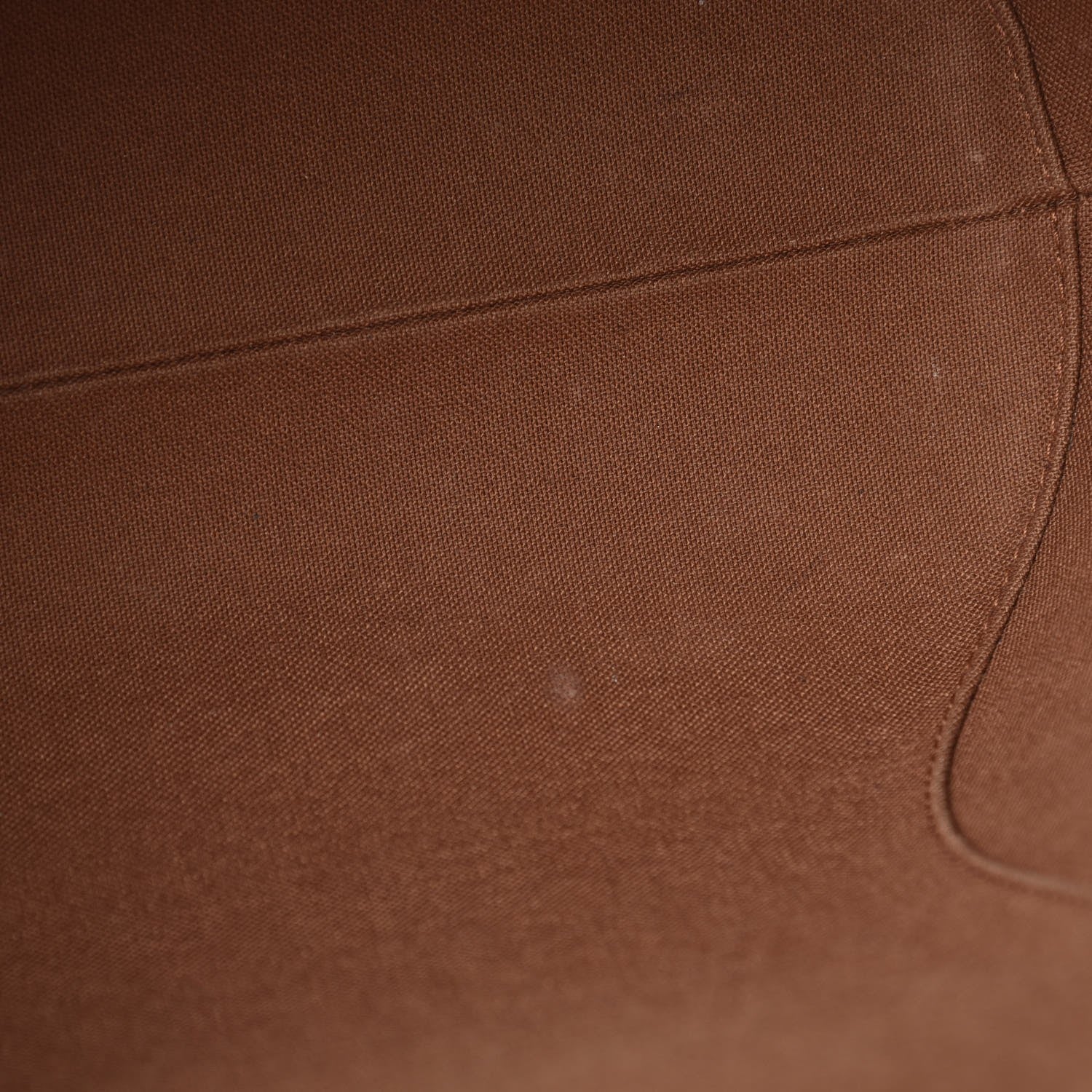 Louis Vuitton Monogram Ellipse MM 10 of 13