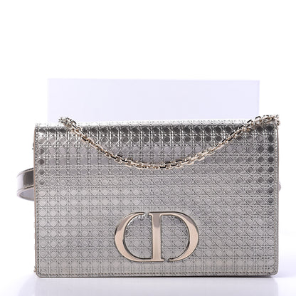Christian Dior Metallic Patent Micro-Cannage 30 Montaigne 2 in 1 Pouch Gold 11 of 11