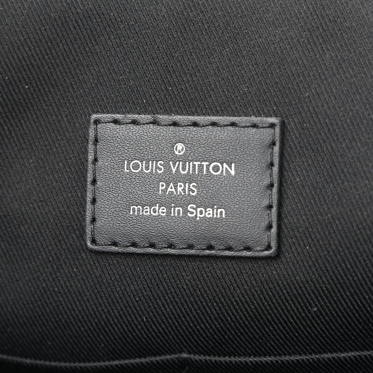 Louis Vuitton Damier Graphite District GM 6 of 13