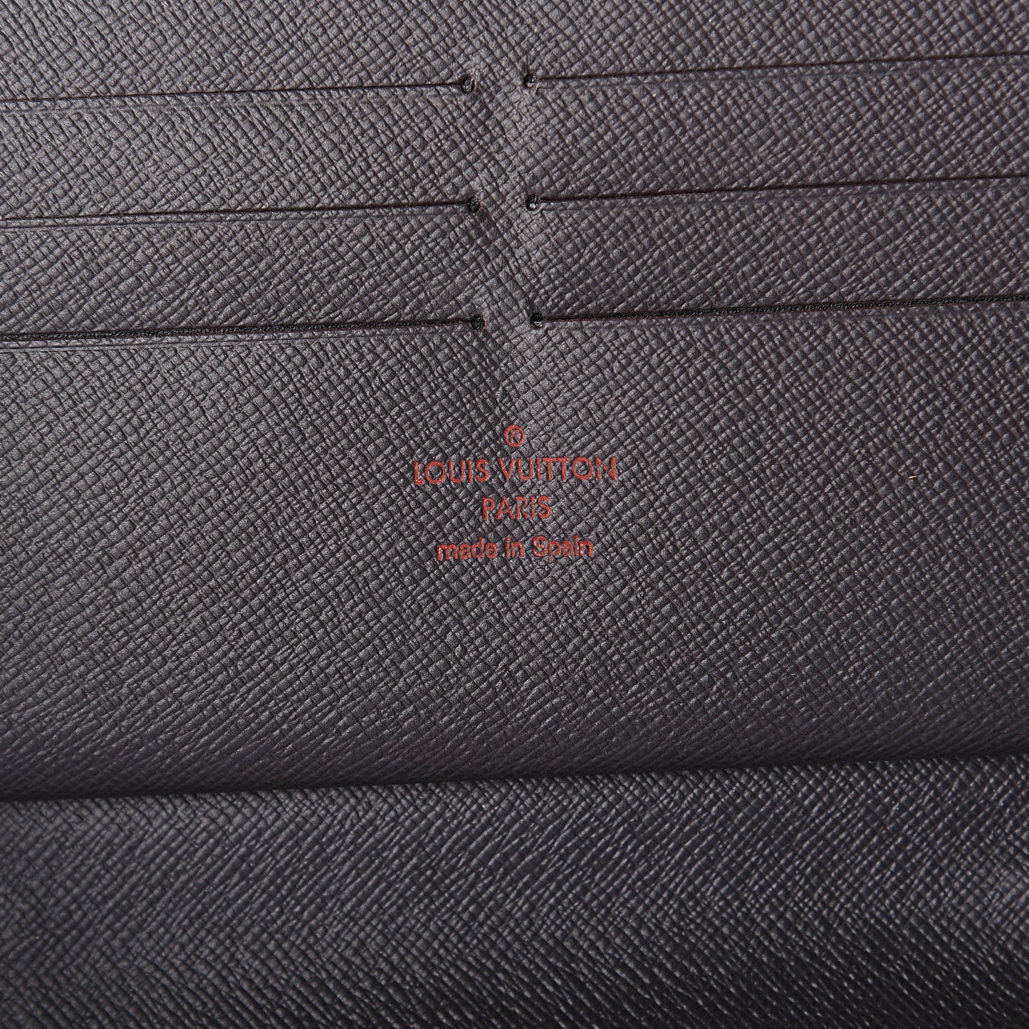 Damier Ebene Zippy Organizer Wallet