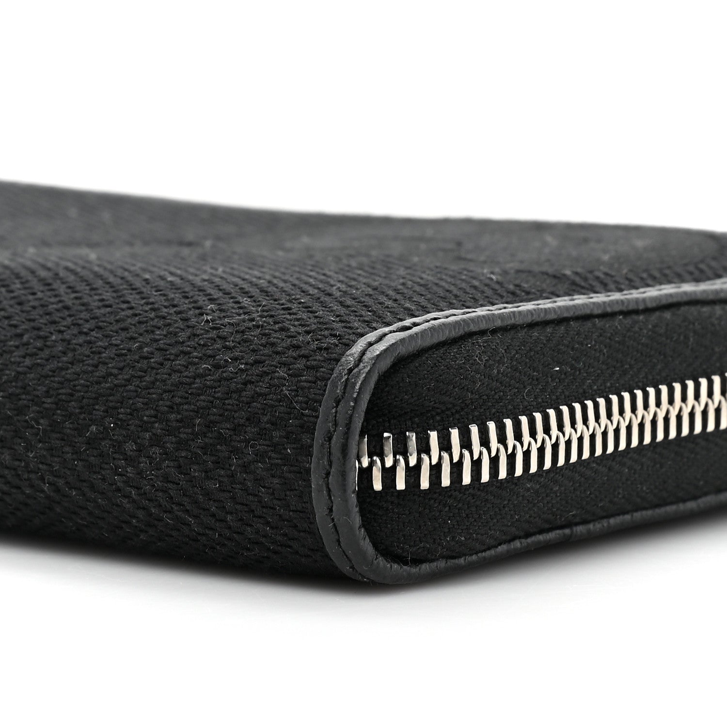 Gucci Canvas Monogram Jumbo GG Textured Dollar Calfskin Continental Wallet Black 11 of 13