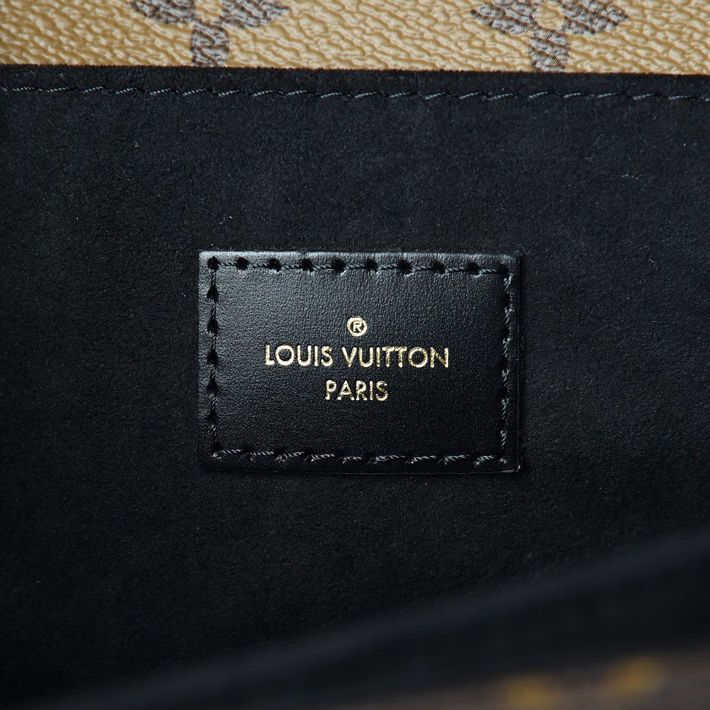 Reverse Monogram Pochette Metis