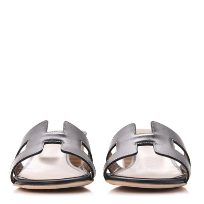Hermes Calfskin Oasis Sandals 35 Black 3 of 11