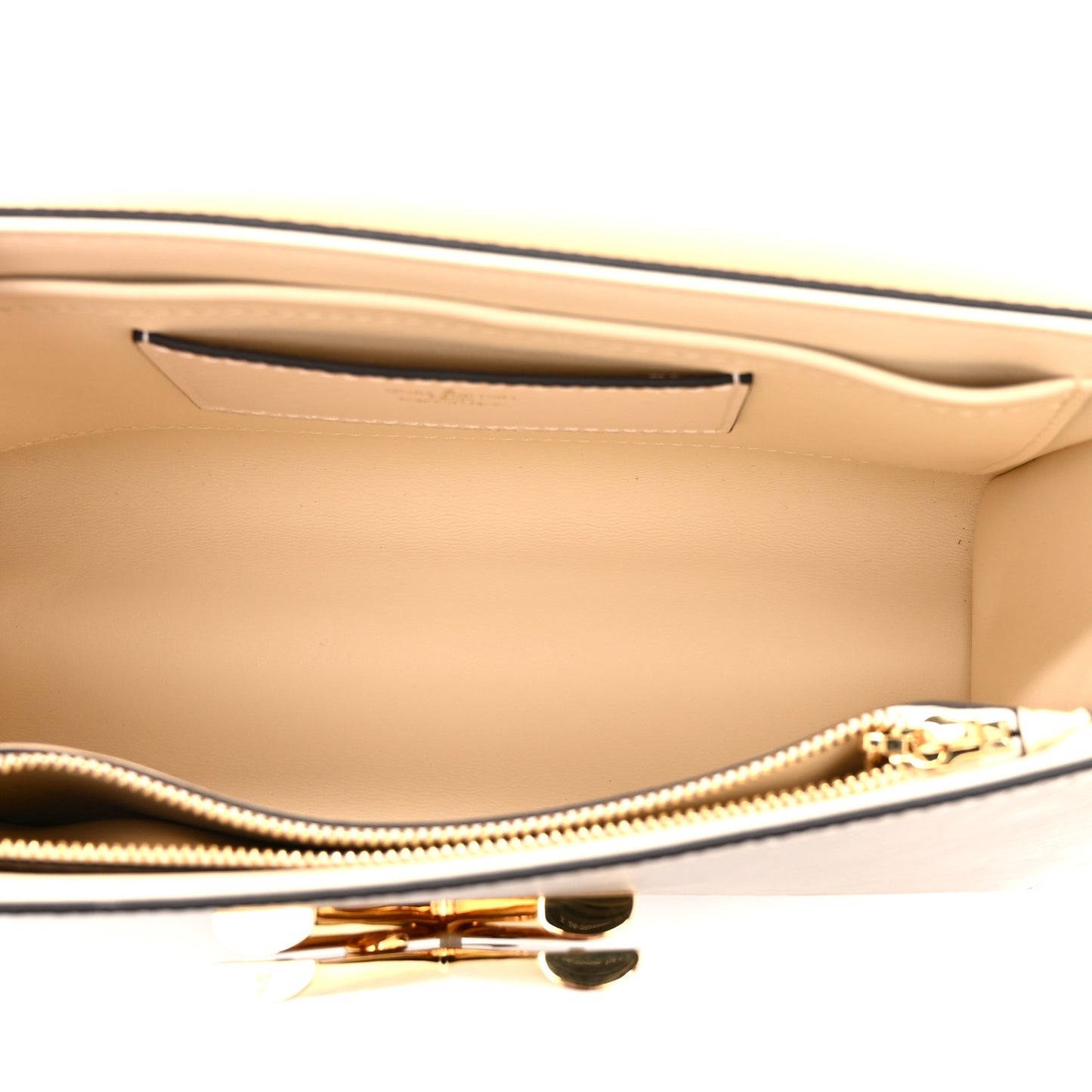 Epi Twist Shoulder Bag MM Quartz