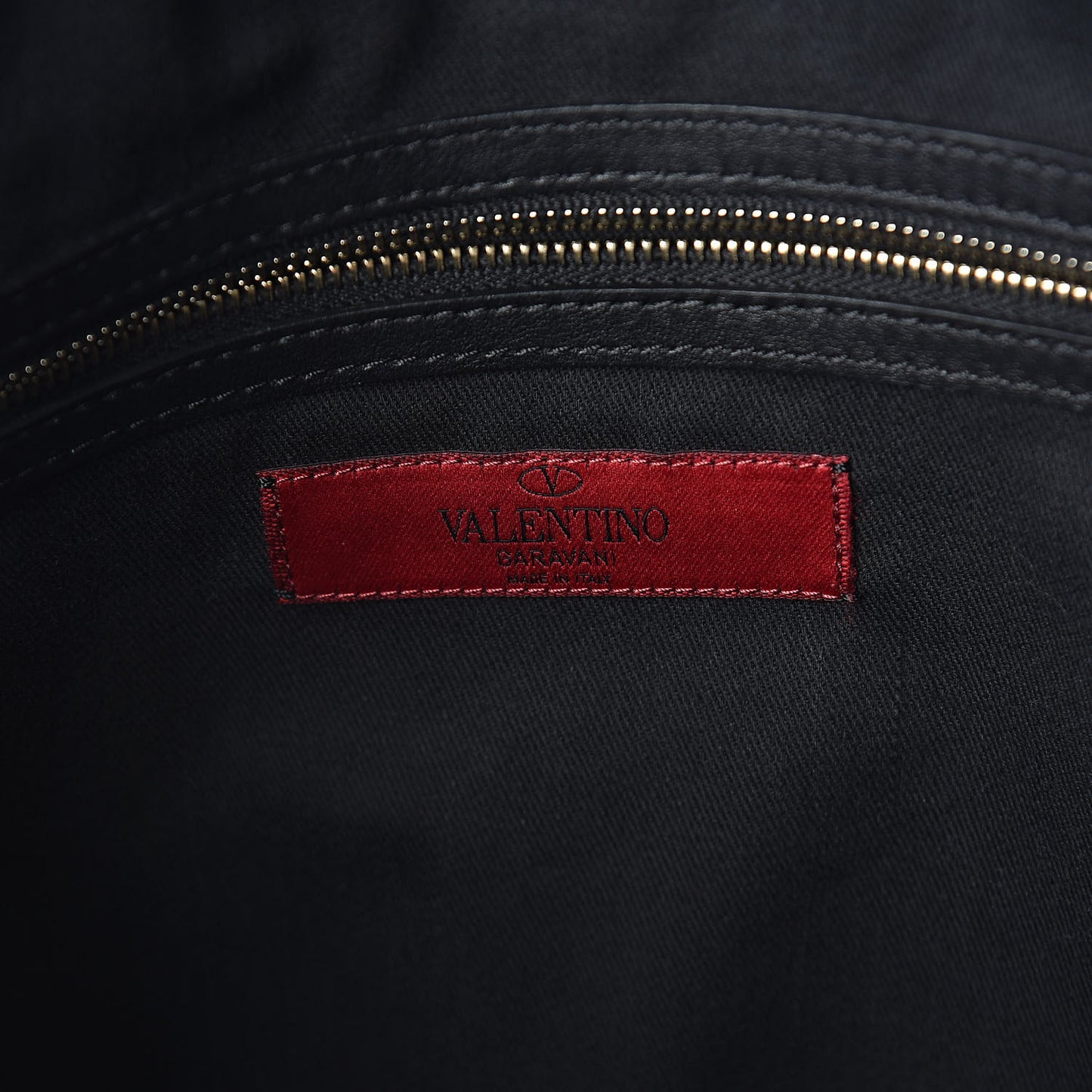 Vitello Rockstud Dome Shopper Black