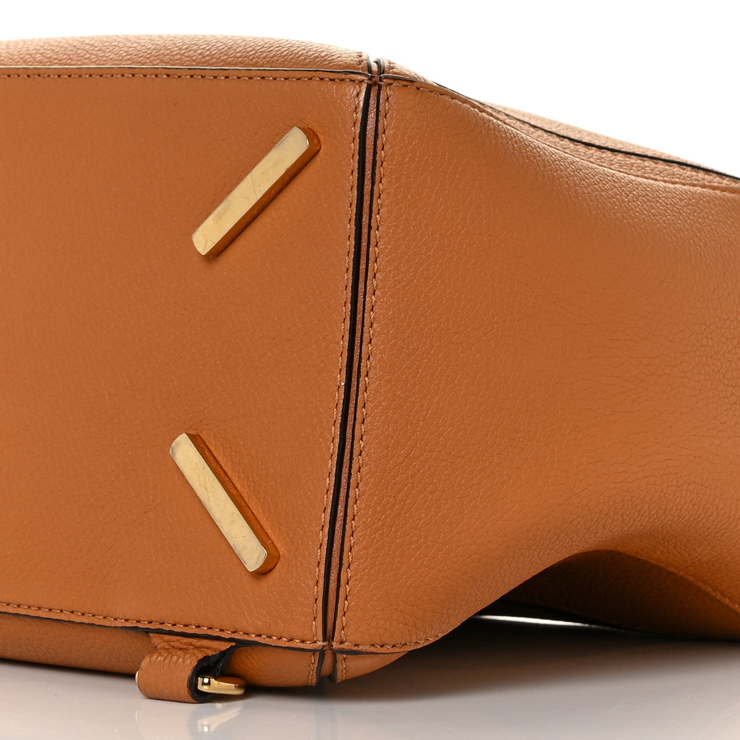 Loewe Calfskin Medium Puzzle Bag Light Caramel 8 of 8