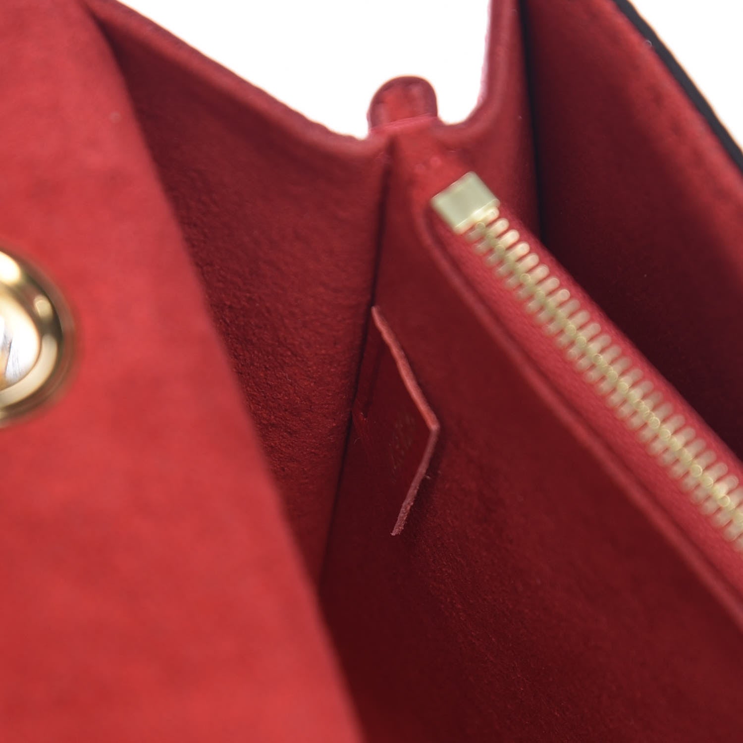 Louis Vuitton Monogram Victoire Cherry 10 of 10