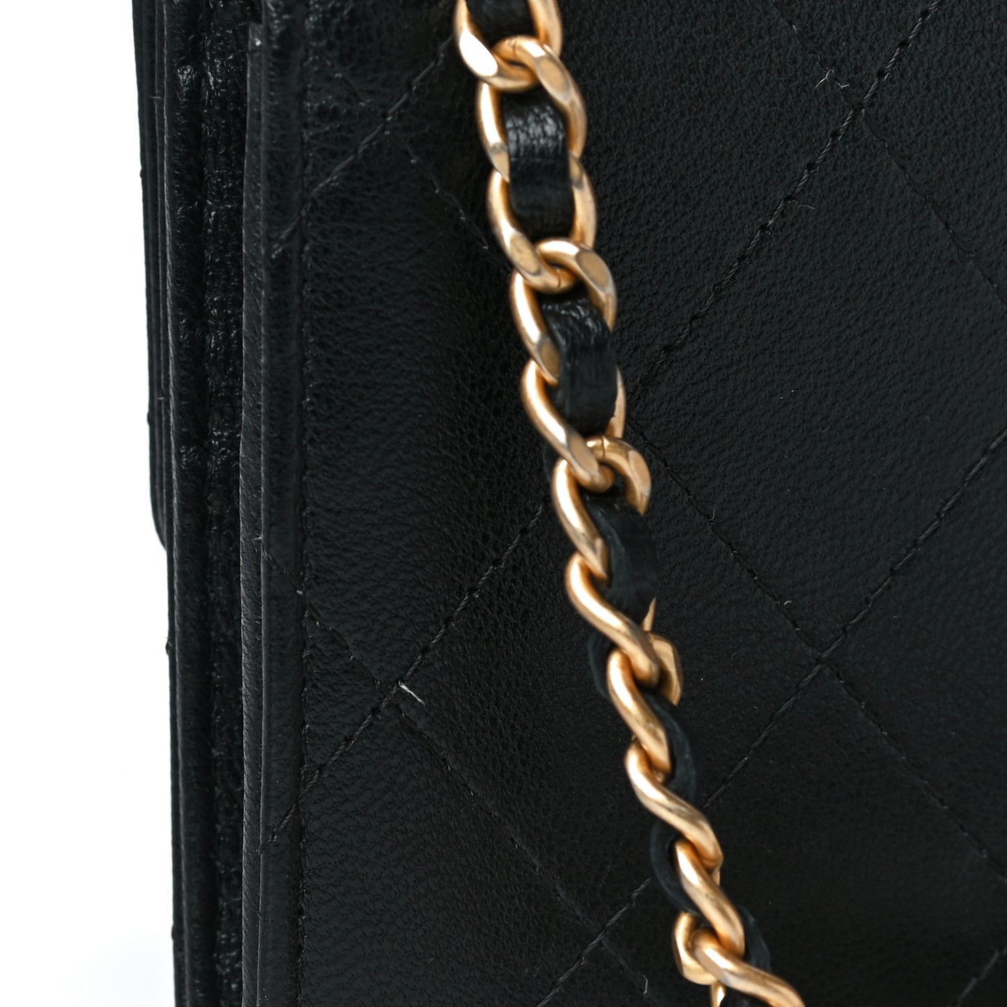 Goatskin Quilted Chic Pearls Clutch With Chain Black