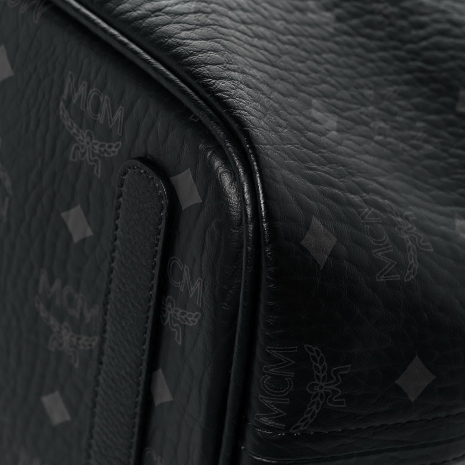 MCM Visetos Medium Liz Reversible Shopper Tote Black 9 of 19