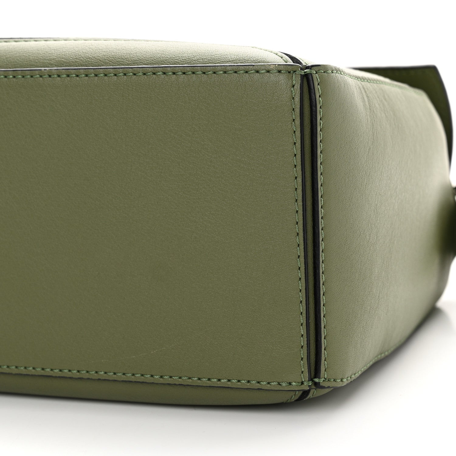 Loewe Calfskin Small Puzzle Bag Avocado 10 of 12