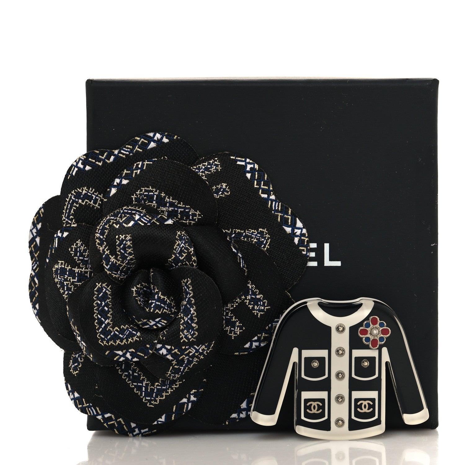 Chanel Resin Pearl Tweed Cardigan CC Brooch Black White 4 of 4
