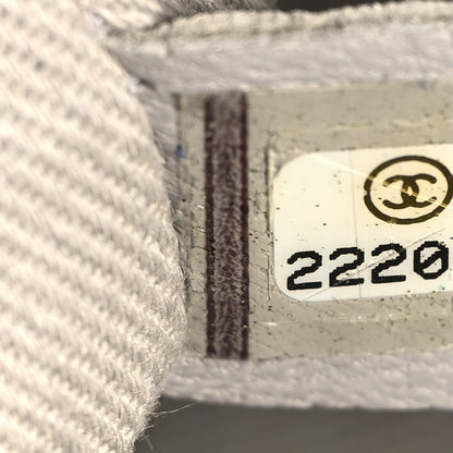 Chanel Glazed Calfskin Medium Deauville Tote Blue 7 of 15