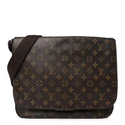 Louis Vuitton Monogram Beaubourg MM Messenger Bag 1 of 9