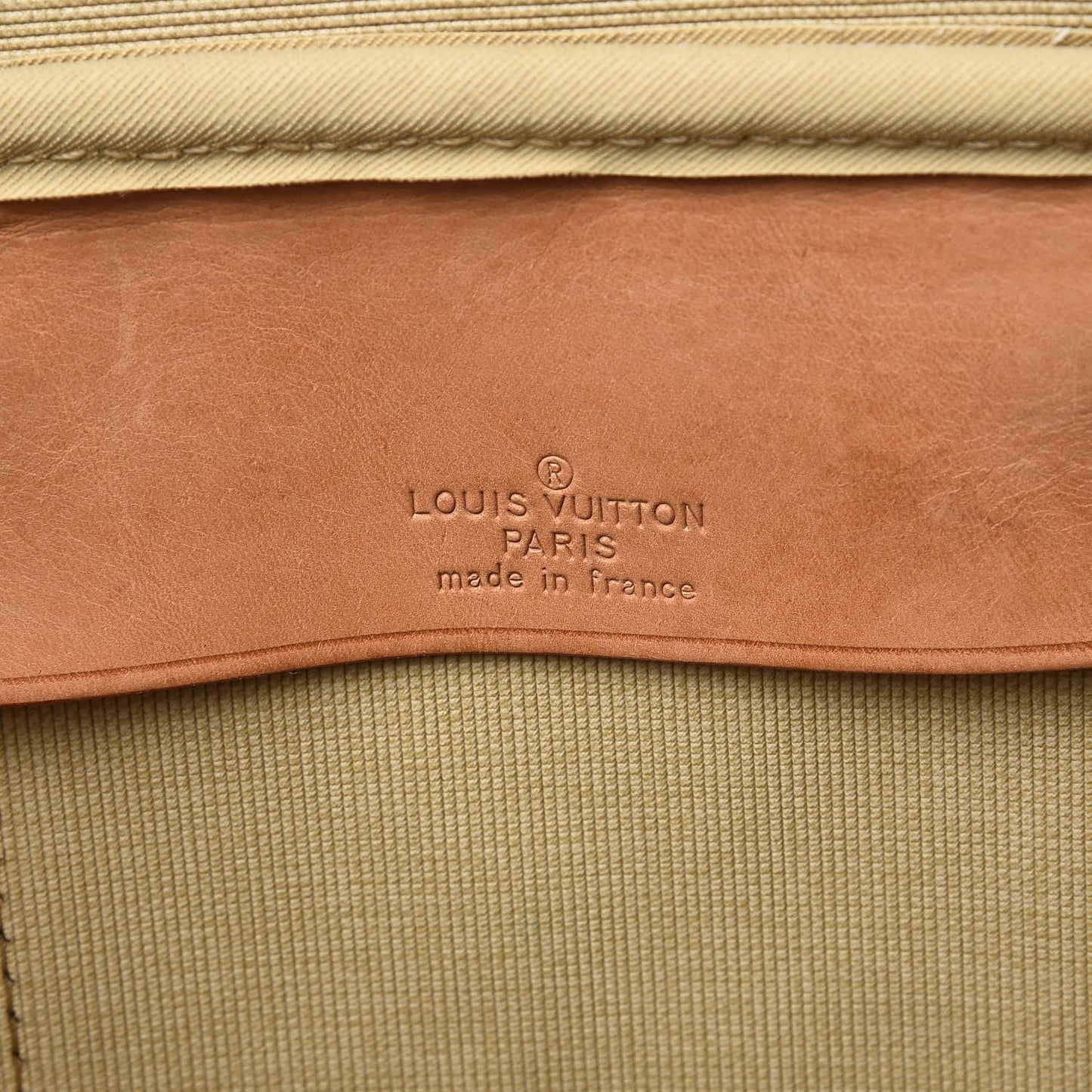 Monogram Sac Trois Poches