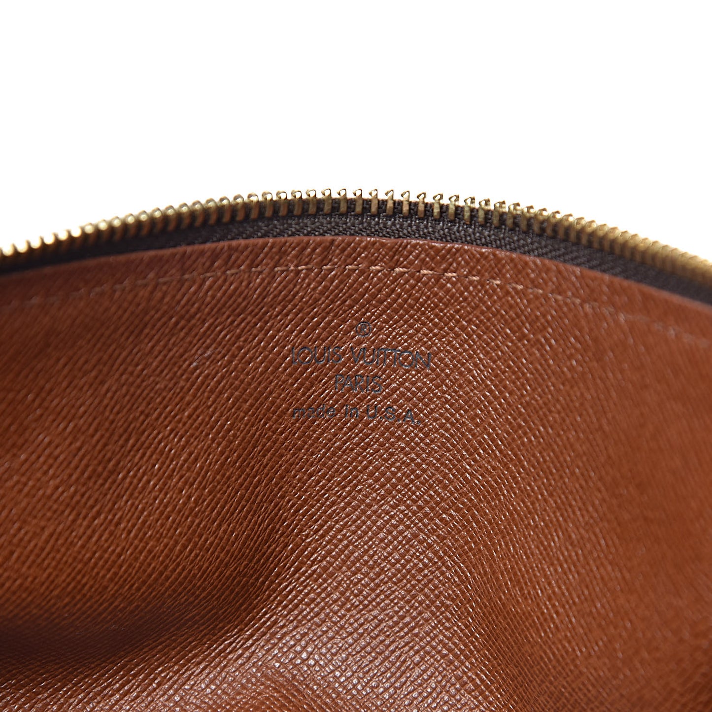 Monogram Papillon 26