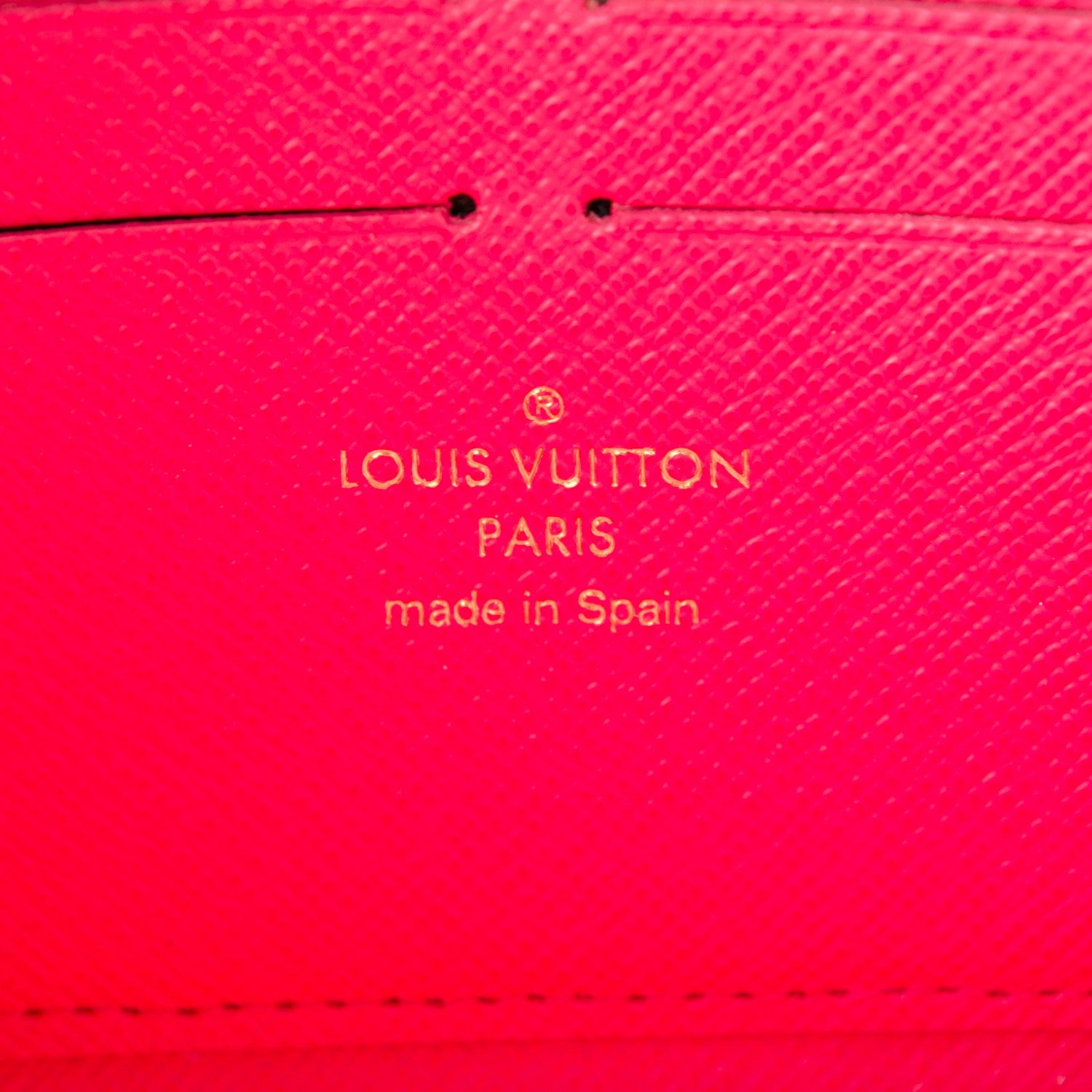 Louis Vuitton Monogram V Zippy Wallet Grenade 6 of 7