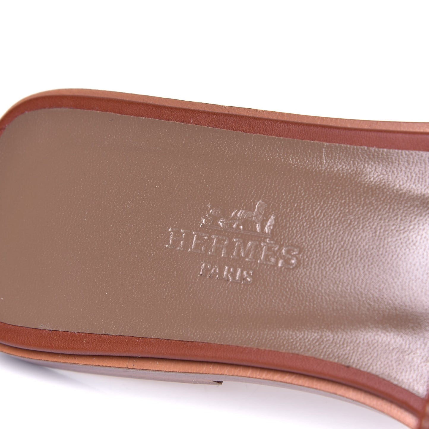 Box Calfskin Oran Sandals 36 Gold