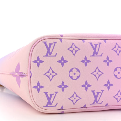 Louis Vuitton Monogram Giant Spring In The City Marshmallow Hobo PM Sunrise Pastel 8 of 9