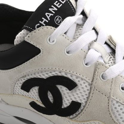 Chanel Mesh Suede Calfskin Grained Calfskin Womens CC Sneakers 38 White Black 11 of 14