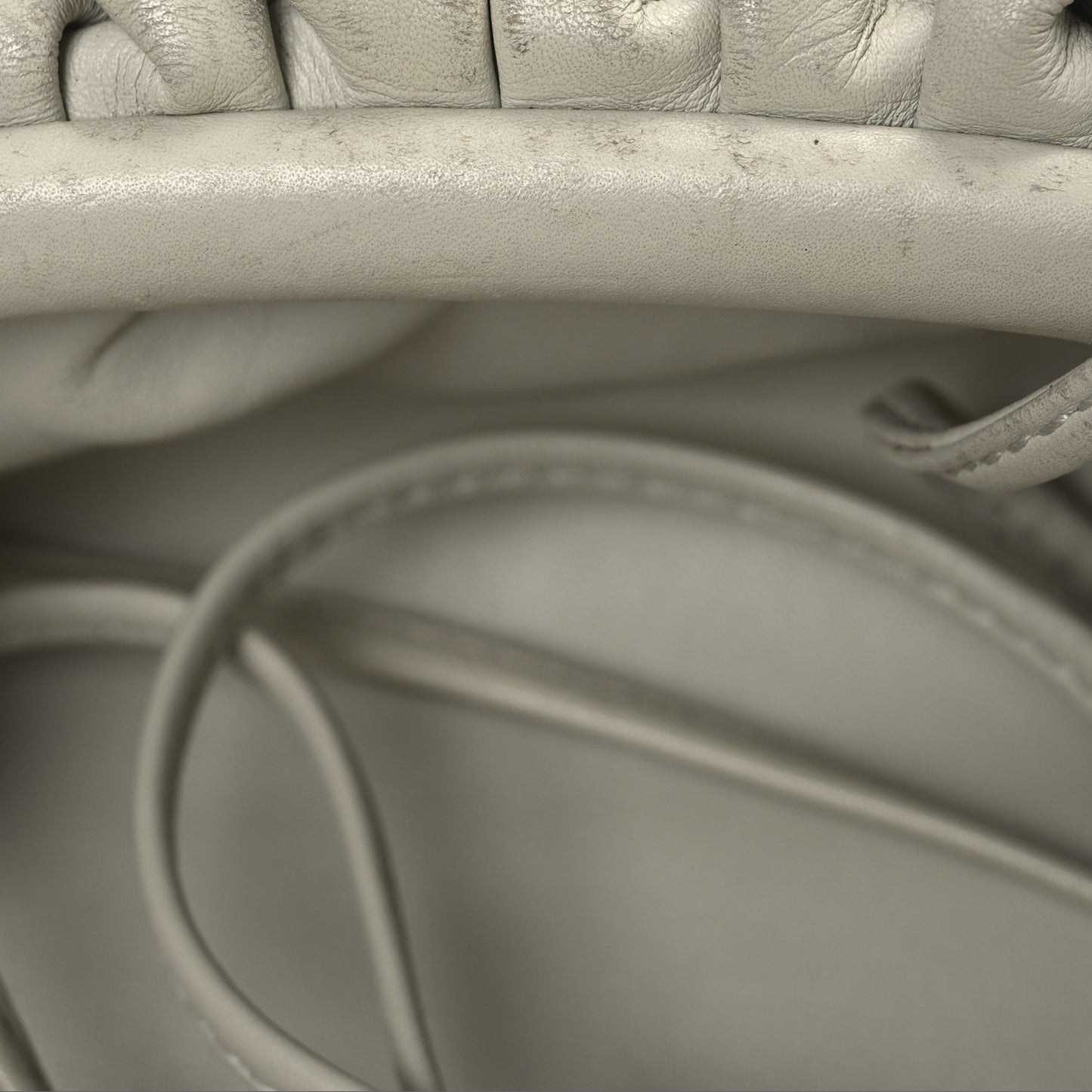 Butter Calfskin The Mini Pouch Chalk