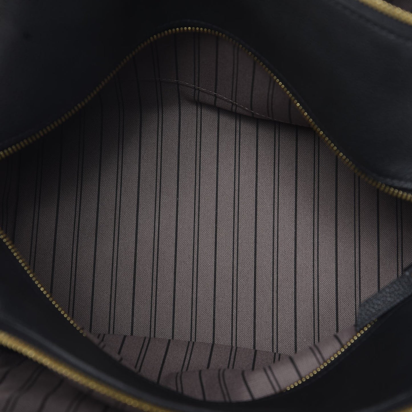 Empreinte Marais MM Black