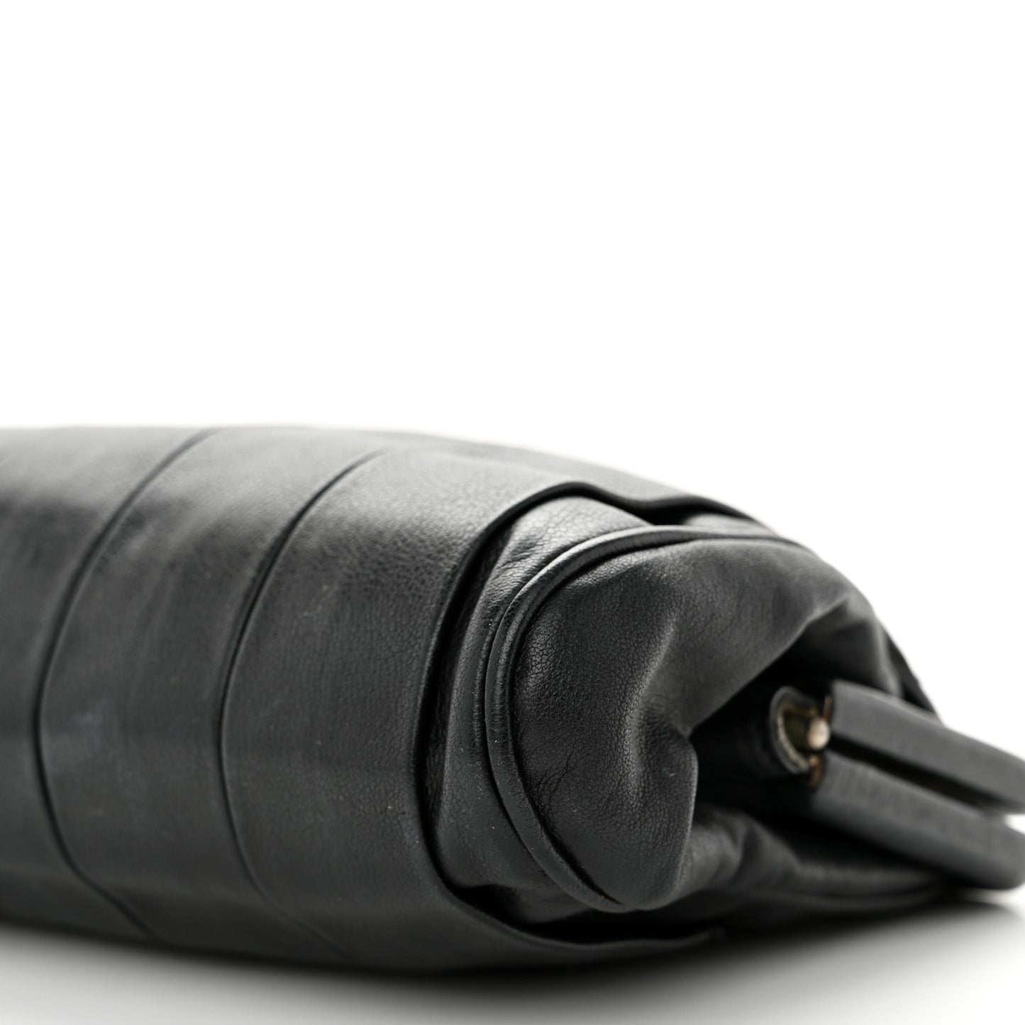 Clutch On Chain Black