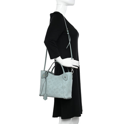 Louis Vuitton Mahina Hina PM Vert Lagon 2 of 12