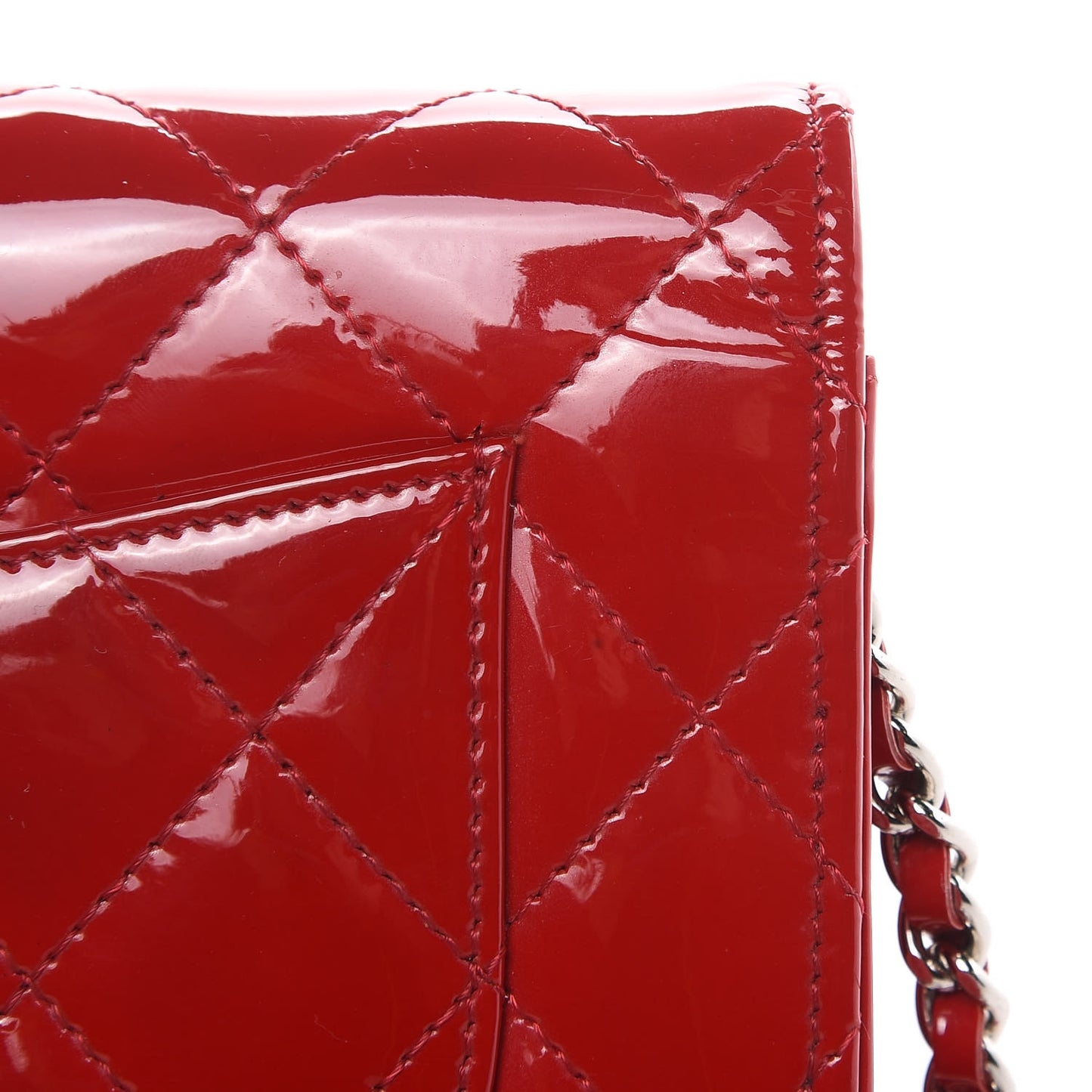 Patent Quilted Wallet On Chain WOC Red