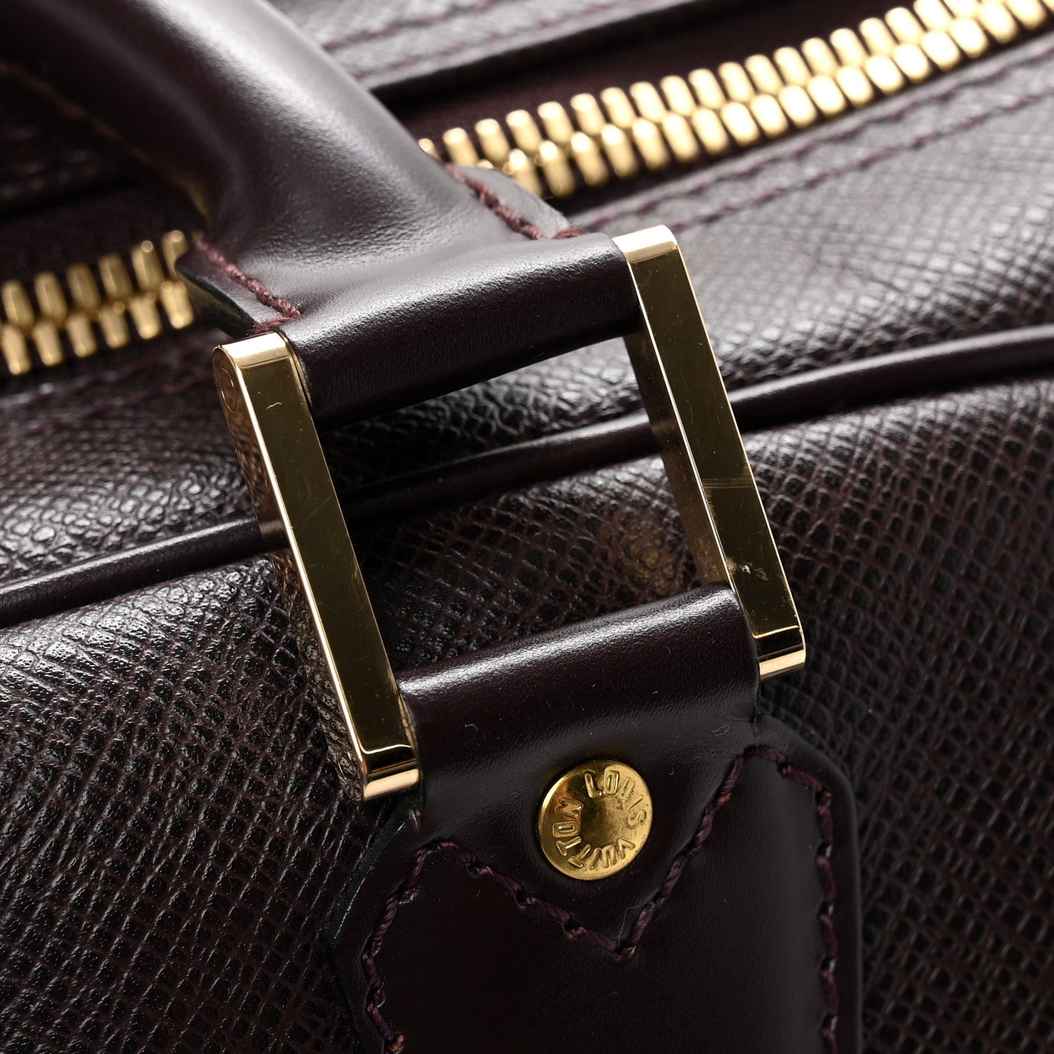 Louis Vuitton Taiga Kendall PM Acajou 10 of 11