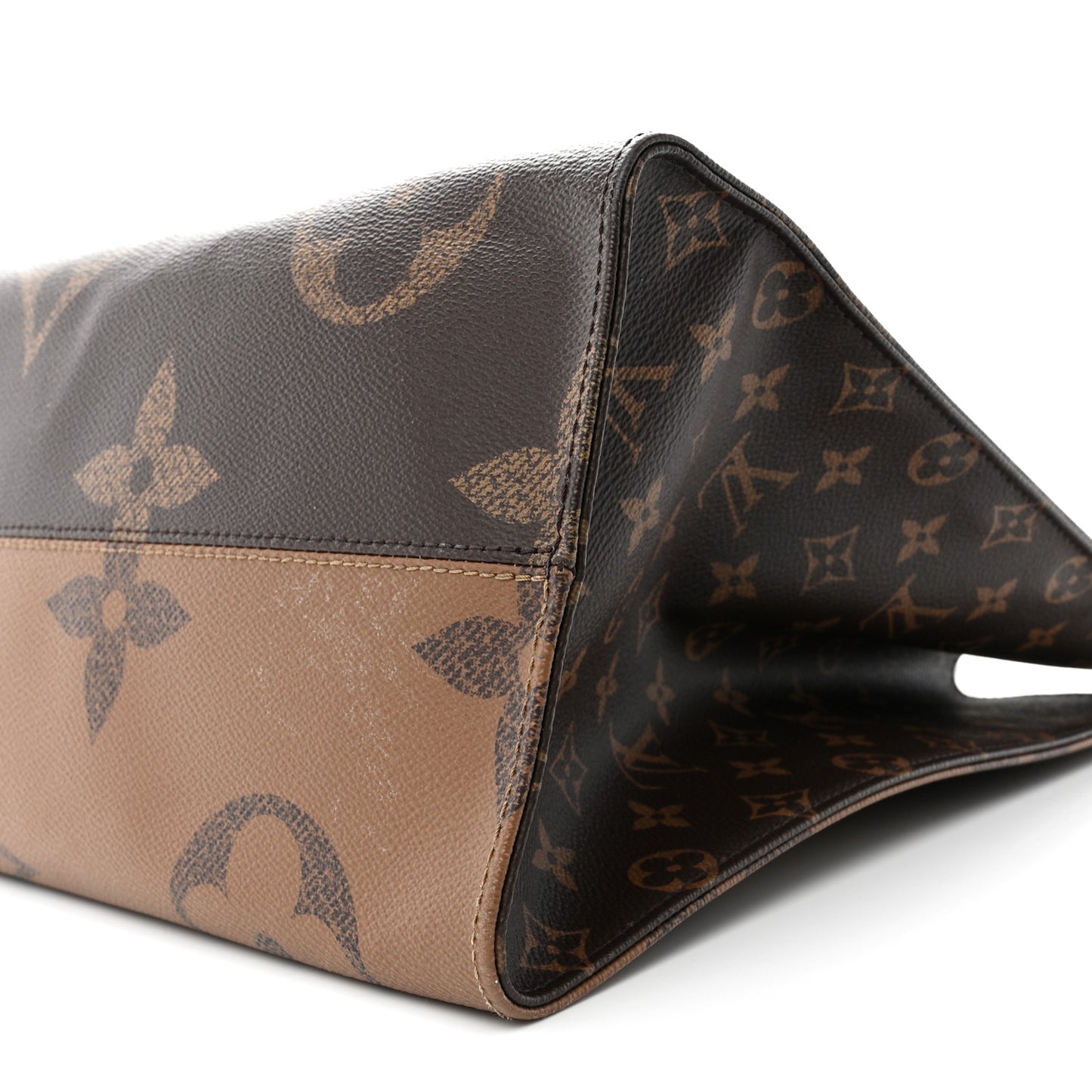 Reverse Monogram Giant Onthego GM